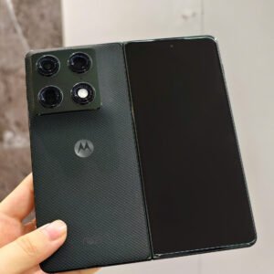 Motorola razr fold 5G bản quốc tế 12-256gb màu xanh 99%