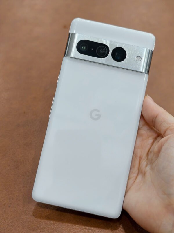 gen-h-z7137169081749_ffb7b4cdbea9618a915944864ef86256