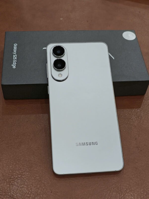 gen-h-z7288635925867_a6b1775130d0e8e2ba404e4e863f9184