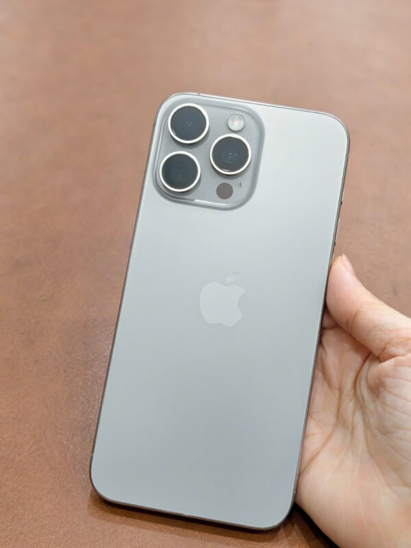 gen-h-z7384575923656_cd5b0e38ceccfb876433cc1ddf364881