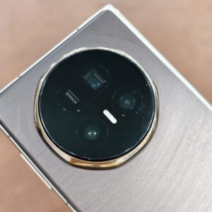 gen-h-z7468819080250_aa04dfe6da46a290e7a18e3e21c4f271