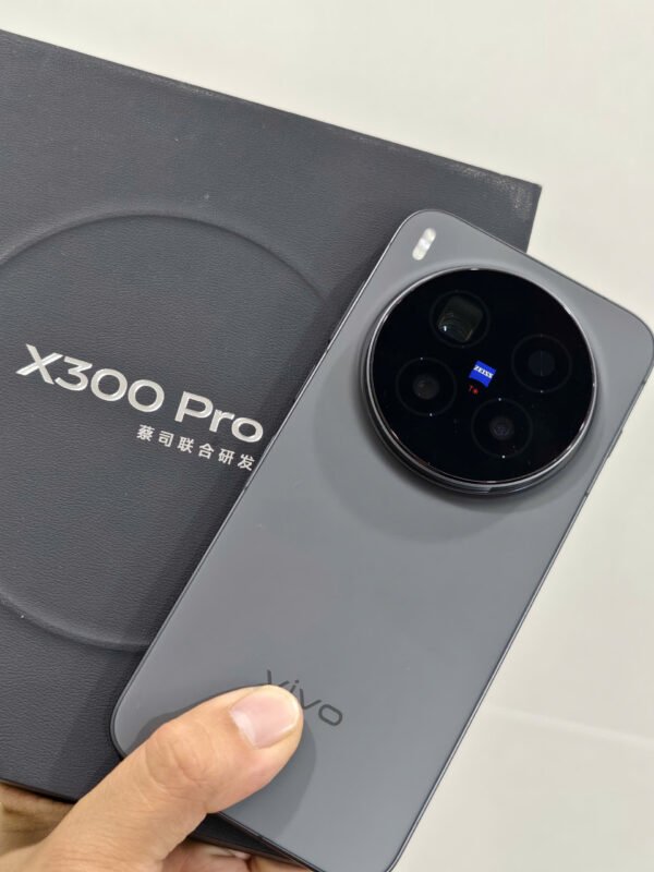 gen-h-z7486449516405_feacc4917bf8aea00cae495fa6e5f789