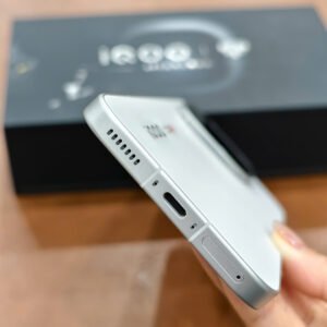 gen-h-z7569849295905_5b7529e1d9dce3b8f1601281cb55abcd