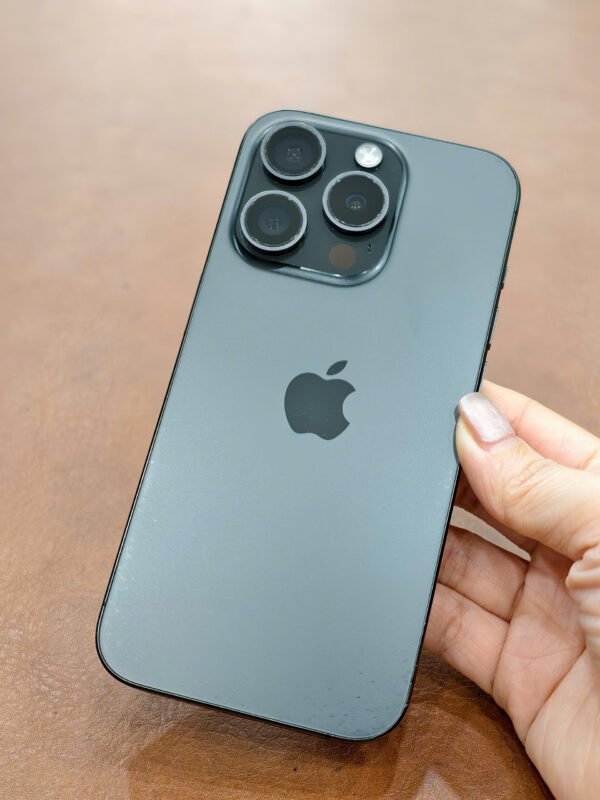 gen-h-z7569929887969_414a99caa1233bd30d8b985e8b1b27e4