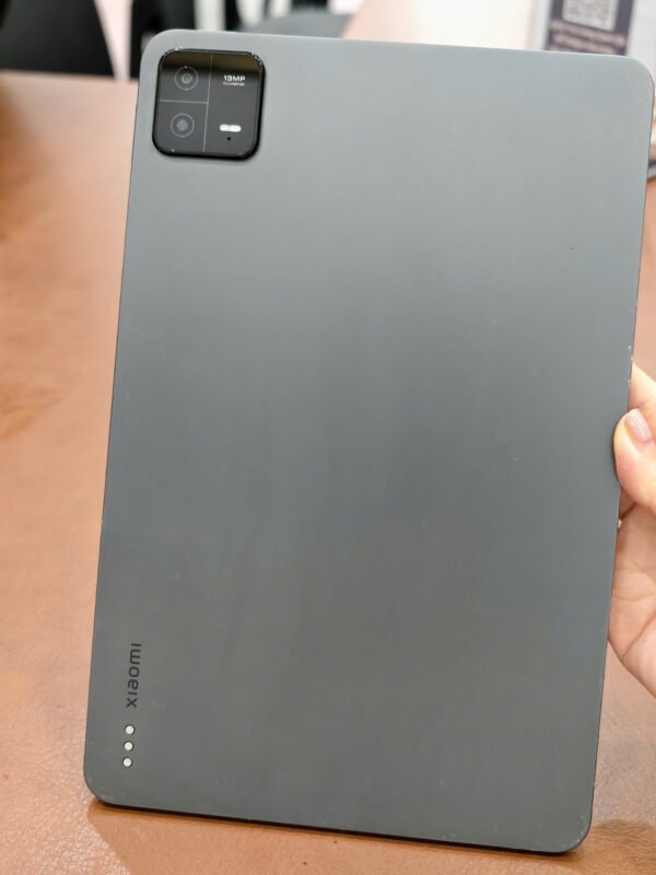 gen-h-z7632335231455_1f0db9542e40f4764846382baf473430