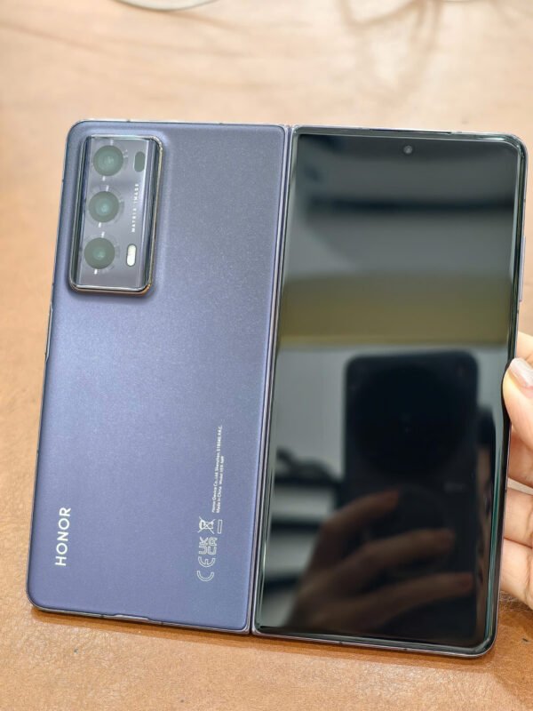 gen-h-z7633359470140_4a0855e28c8604eadb946df27b4049c7