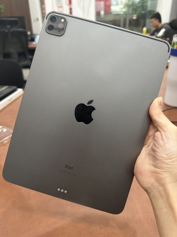 Ipad Pro 11 inch 2020 bản wifi 128gb màu Xám đẹp 96%