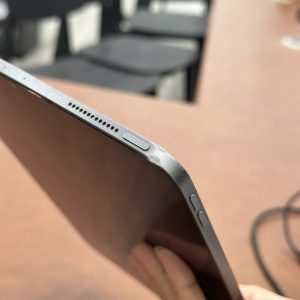 Ipad Pro 11 inch 2020 bản wifi 128gb màu Xám đẹp 96%