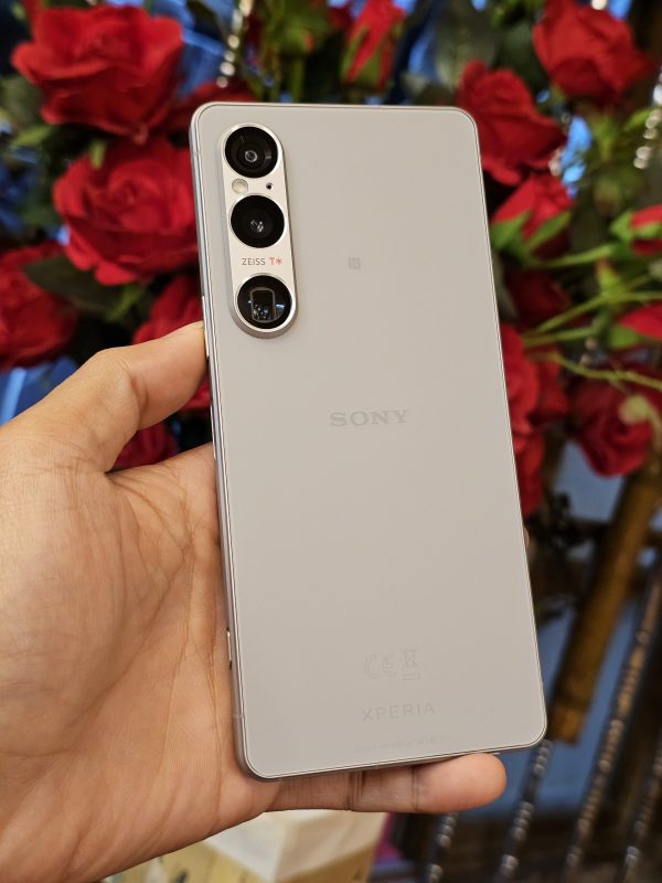 Xperia 1VI (12-256Gb) Sony Xperia 1 Mark 6 Quốc Tế Hongkong đẹp 99%