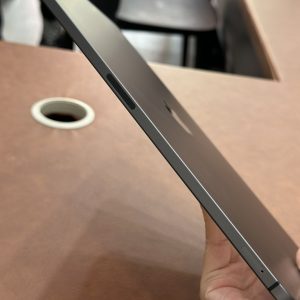 Ipad Pro 12.9 Inch M1 5G + 256Gb Xám Đẹp, Pin 90%