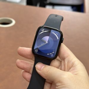 Apple Watch Series 8 GPS bản 45mm + Sạc đẹp 97%