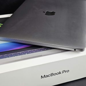 Macbook Pro 13 inch M1 (8-256Gb) Fullbox Pin 97%, Đẹp 99%