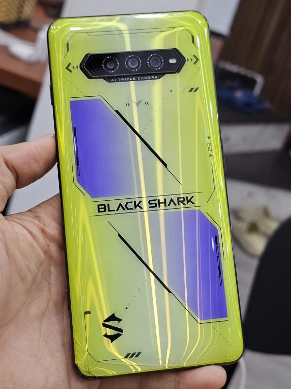 Xiaomi Black Shark 5 RS (8-256Gb) Nứt lưng đẹp 98%