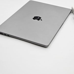 Macbook Air M2 15 icnh (8-256Gb) BH TGDĐ T7-25 + Sạc, Đẹp 99%