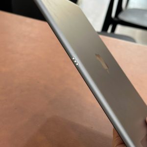 Ipad Gen 7 bản 4G + wifi 32gb màu Xám đẹp 99%