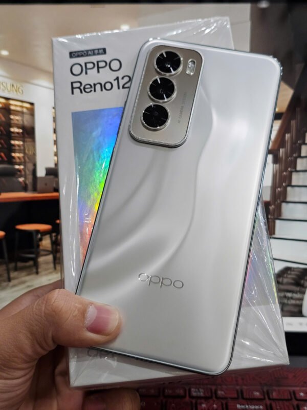 Oppo Reno 12 5G xách tay 12-256gb Bạc Fullbox 98,5%