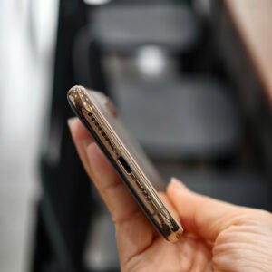 Ip xs, Iphone Xs bản quốc tế 64gb màu gold đẹp 98%