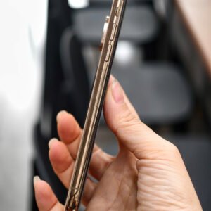 Ip xs, Iphone Xs bản quốc tế 64gb màu gold đẹp 98%