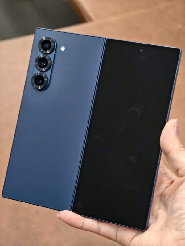 Fold 6 256gb, Samsung Galaxy Z Fold 6 Xanh bảo hành T9-2025 đẹp 98%