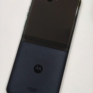 Motorola Razr 40 ultra bản quốc tế 512gb màu Đen 98%