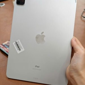 Ipad, Ipad Pro 11 inch 2020 ( thế hệ 2) bản wifi 128gb màu Bạc 99%