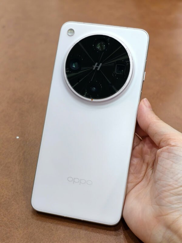 z7034985777523_2255cb6ff55a6ad2171edc12344d5208