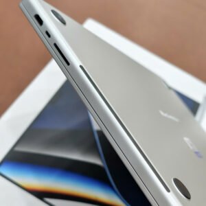 z7556067054451_631027f537cb2d3030fcfc68d05ffbc7