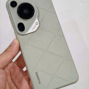 Huawei Pura 70 Ultra (16-512Gb) màu xanh lưng da bản quốc tế đẹp.