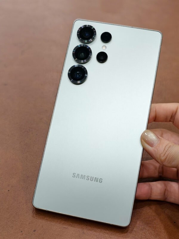 z7666187815222_cee156aa096c264f17a297b477bb022f