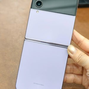 Samsung Galaxy Z Flip 4 bản quốc tế 256gb màu Tím đẹp 98%