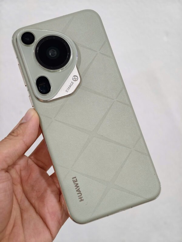 z7734727410361_a0a9a772250e5ab9826ecd18ce287439