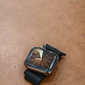 Đồng hồ Apple Watch Series 4 Thép 40mm màu Vàng 98%