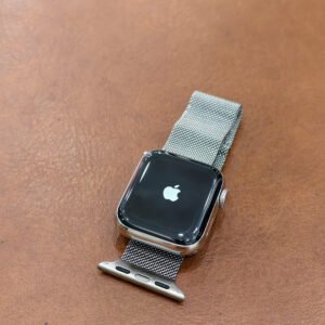 Đồng hồ Apple Watch Series 5 thép 40mm màu Bạc 99%