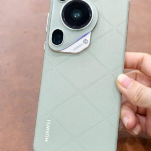 Huawei Pura 70 Ultra bản quốc tế 16-512gb màu Xanh đẹp 99%