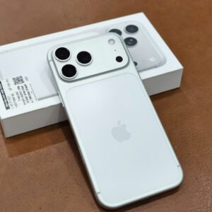 Iphone 17 Pro Max bản chính hãng 256gb màu Trắng Fullbox bảo hành đến T4-2027 99%